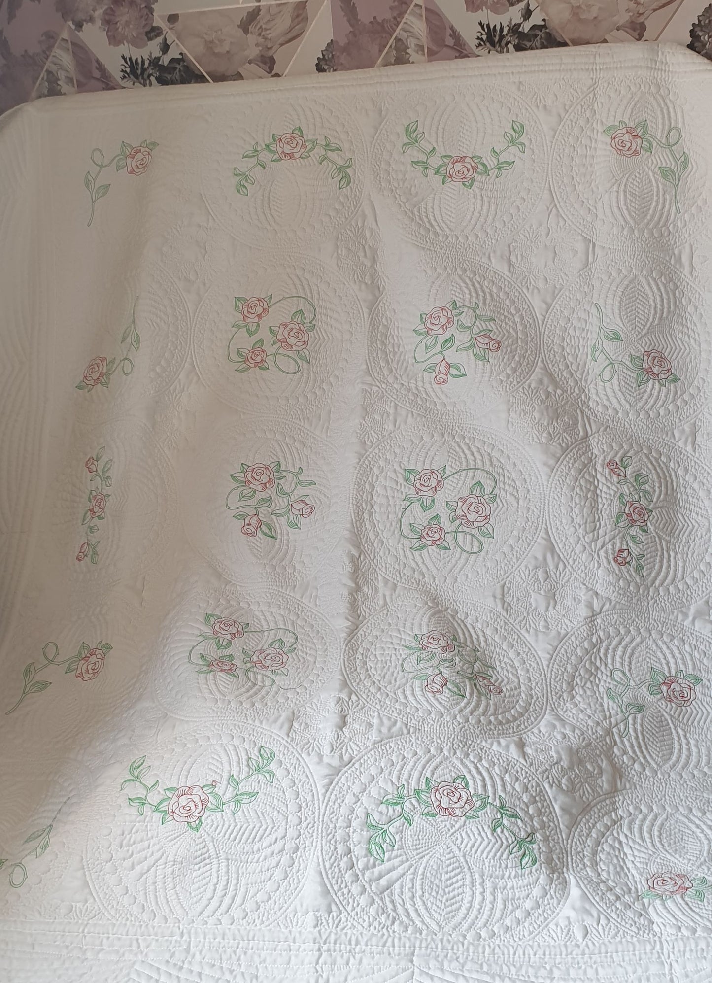 White cotton heirloom quilt roses large