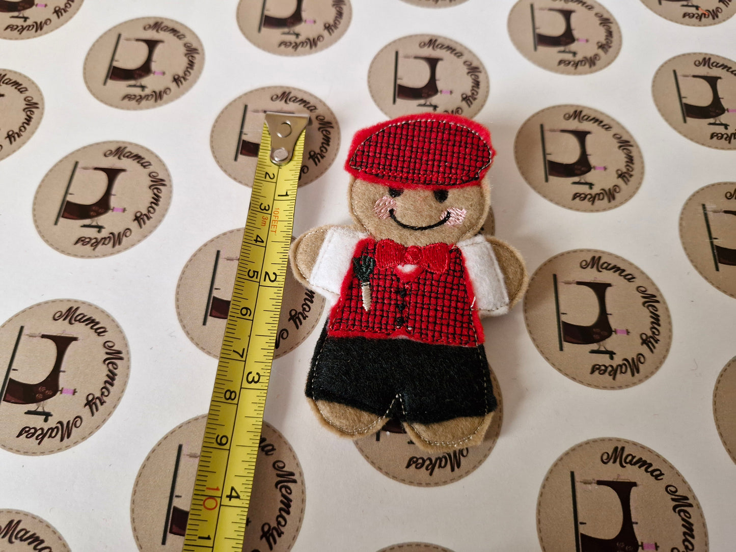 Welsh boy pin badge
