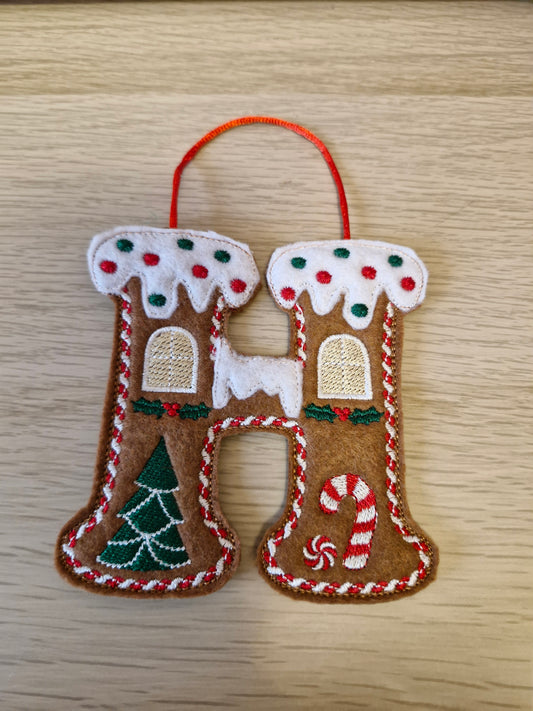 Gingerbread letter H