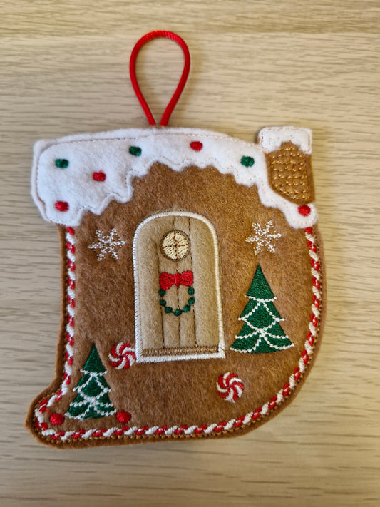 Gingerbread letter D