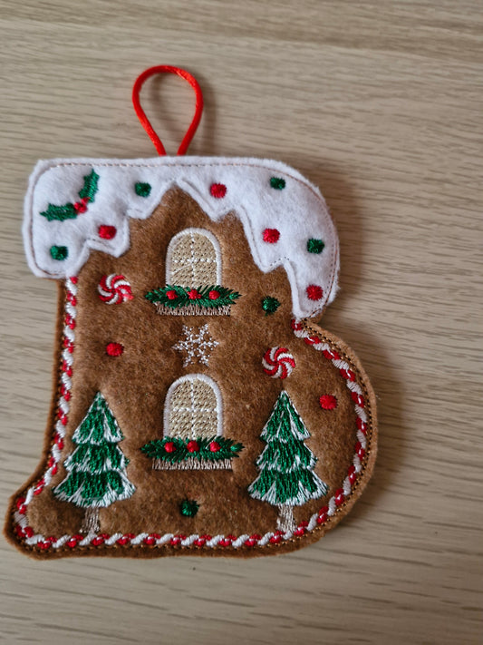 Gingerbread letter B